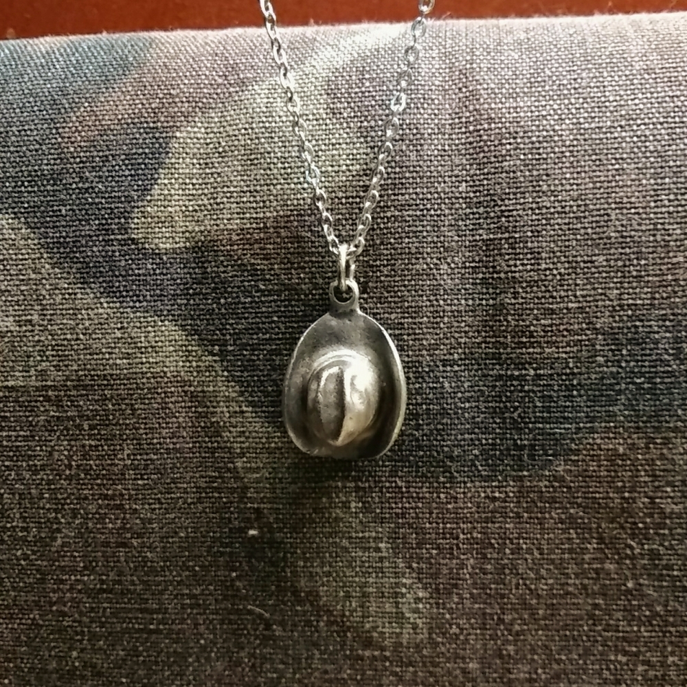 Pewter Cowboy Hat Necklace